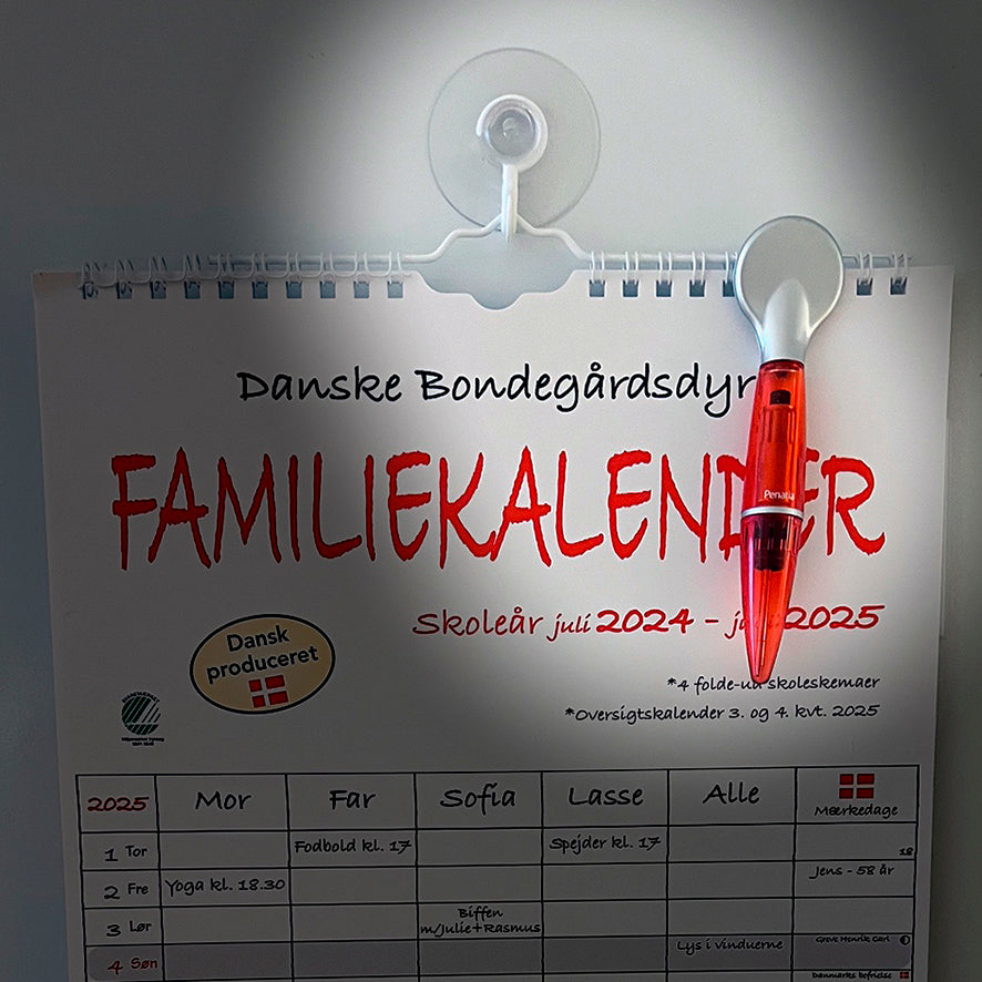 Familiekalender DYR 2024/25, 5-pers. - PAKKE inkl. Sugekop og Magnetpen