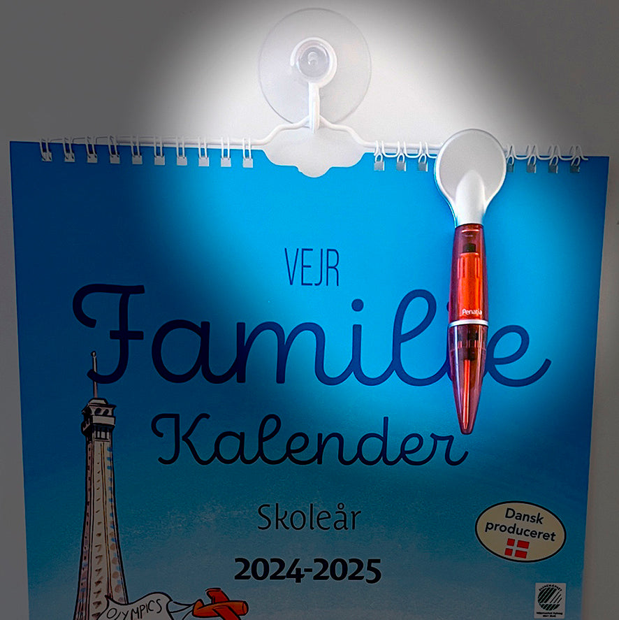 Familiekalender VEJR 2024/25, 5-pers. - PAKKE inkl. Sugekop og Magnetpen